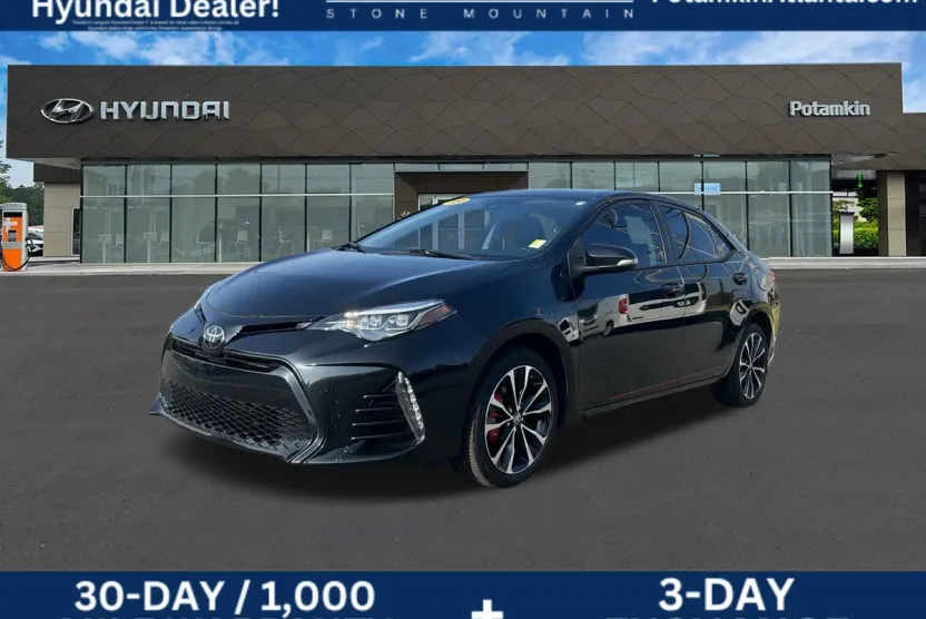 2018 Toyota Corolla L photo 1
