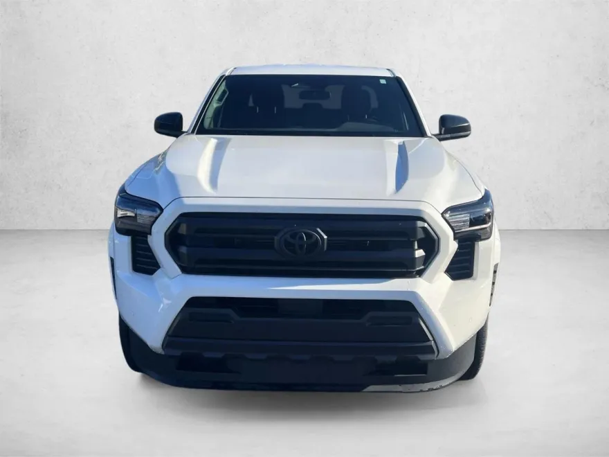 2024 Toyota Tacoma SR photo 2