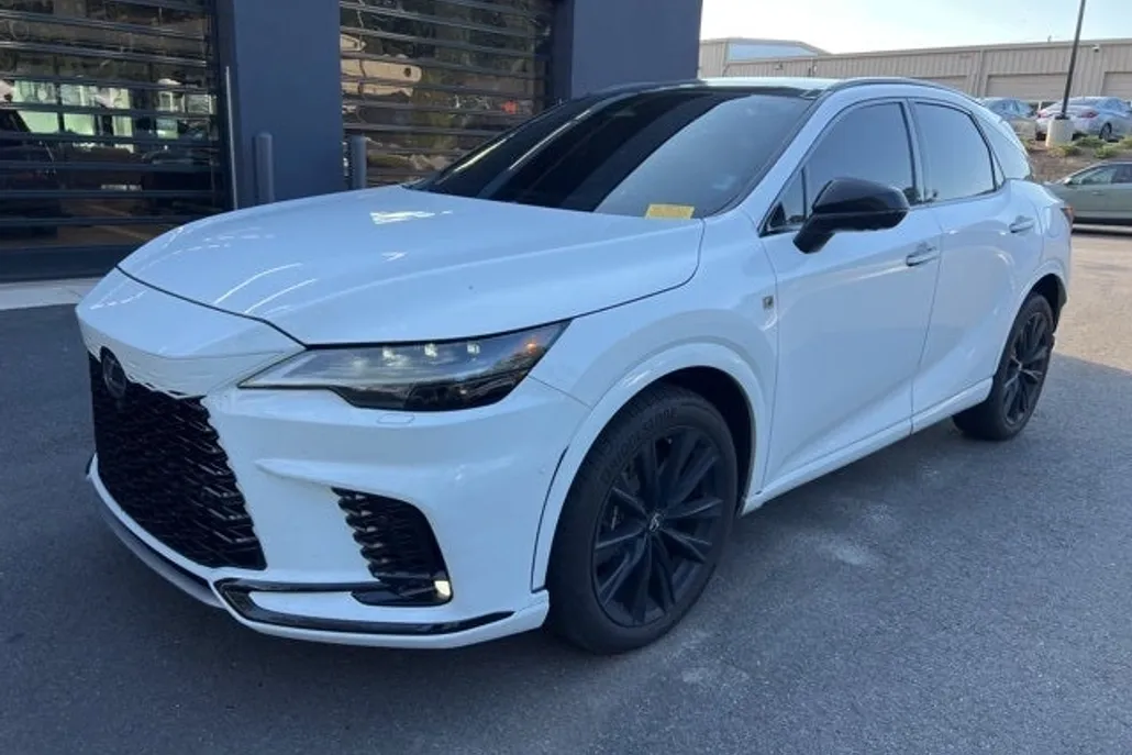 2023 Lexus RX 500h F SPORT Performance photo 1