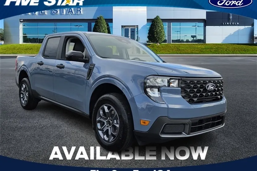 2025 Ford Maverick XLT photo 1