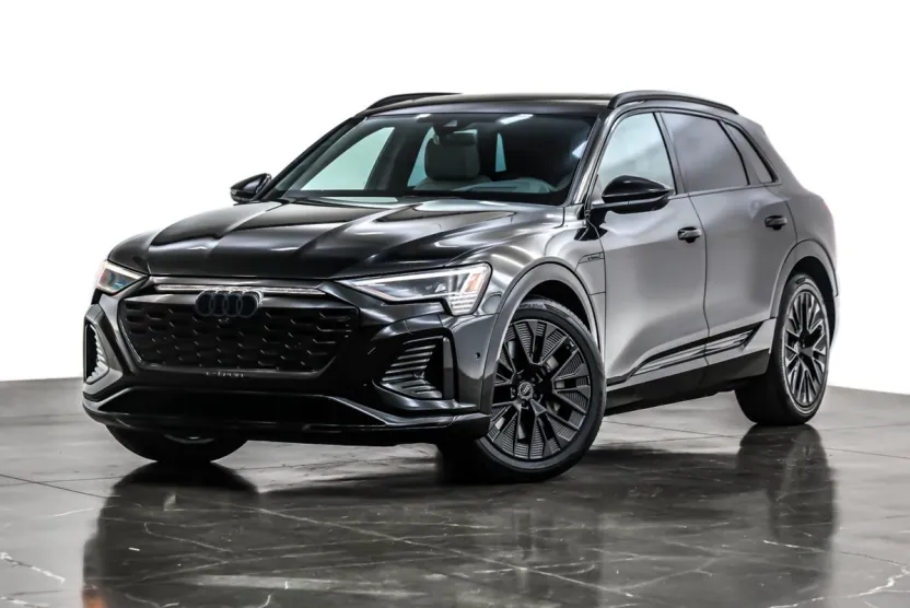 2024 Audi Q8 E-tron Prestige photo 1