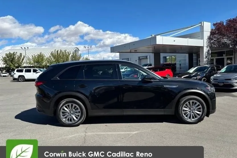 2024 Mazda CX-90 Preferred photo 1