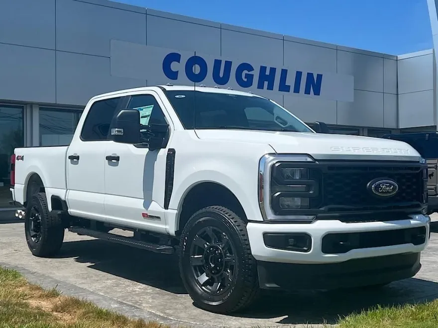 2025 Ford F-350 XL photo 1