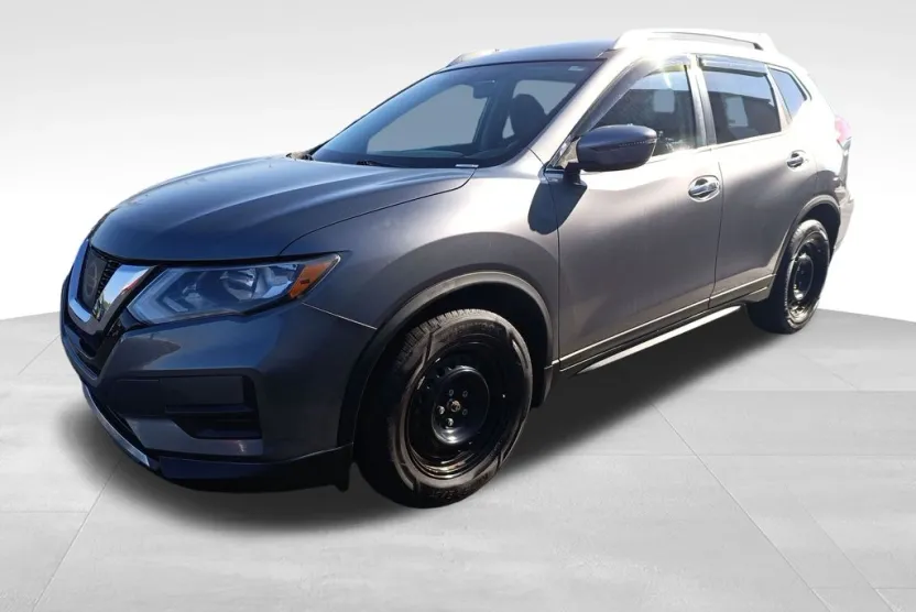 2017 Nissan Rogue S photo 1