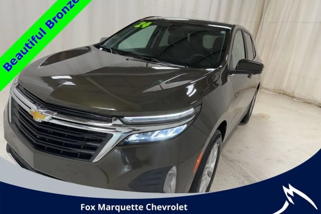 2024 Chevrolet Equinox LT photo 1