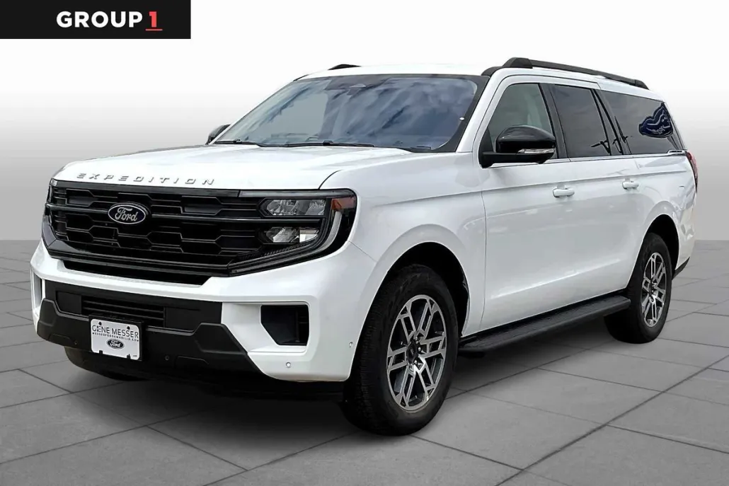 2025 Ford Expedition MAX EL photo 1