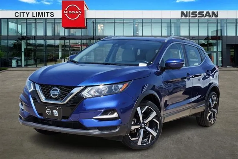 2022 Nissan Rogue Sport SL photo 1