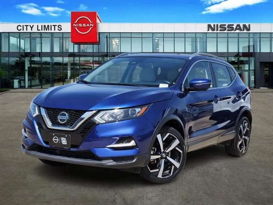 2022 Nissan Rogue Sport SL photo 1