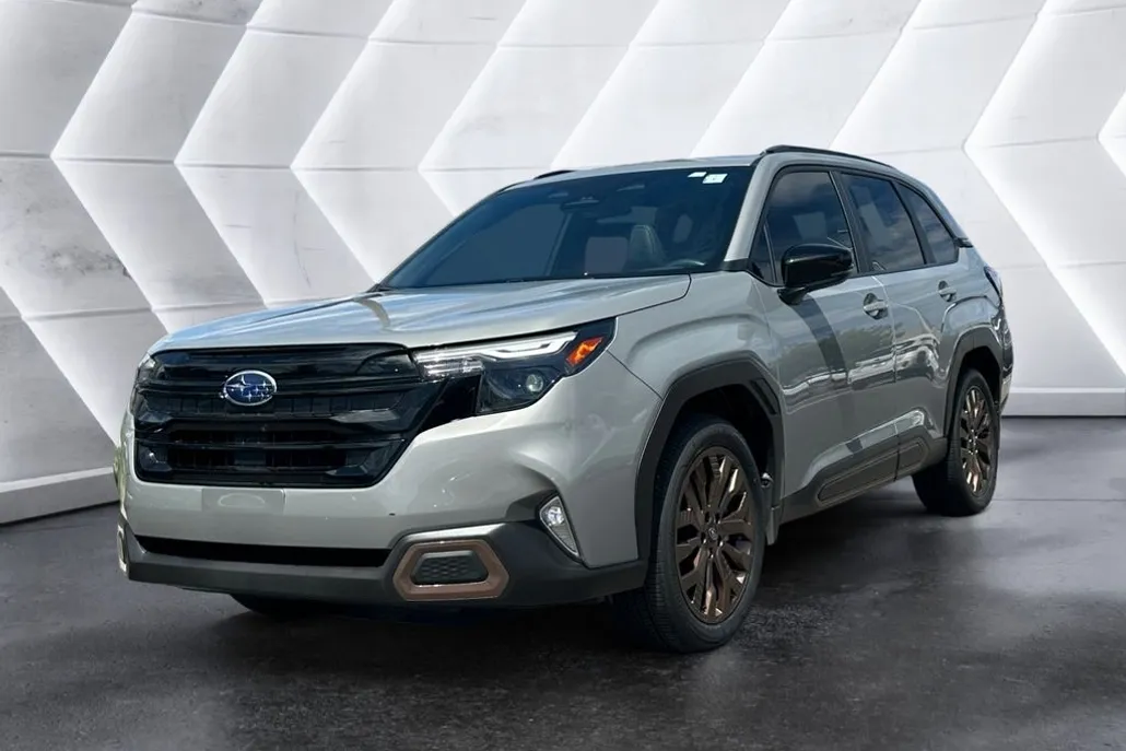 2025 Subaru Forester Sport photo 1