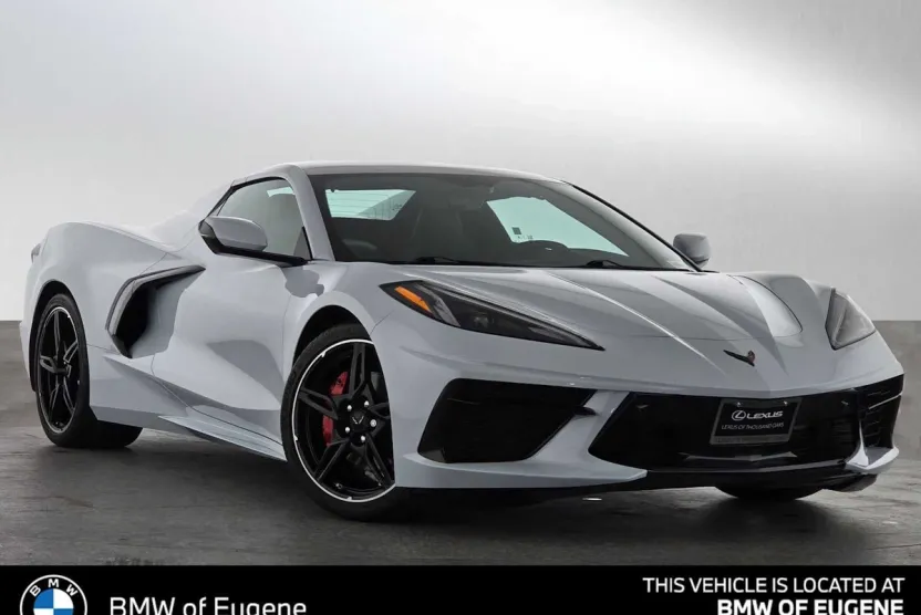 2022 Chevrolet Corvette 2LT photo 1