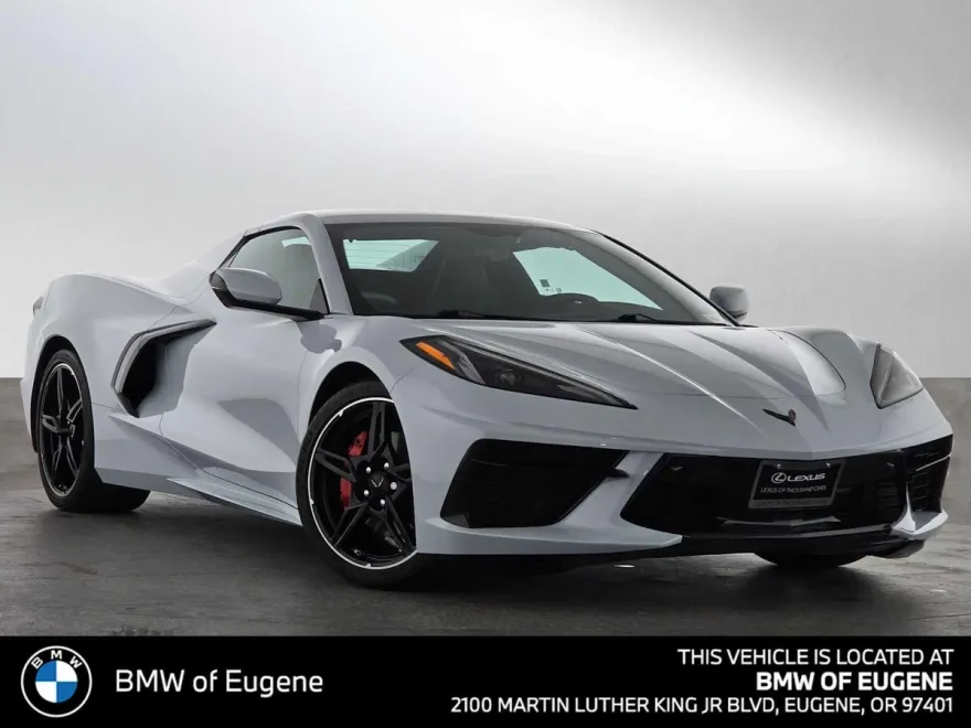 2022 Chevrolet Corvette 2LT photo 1