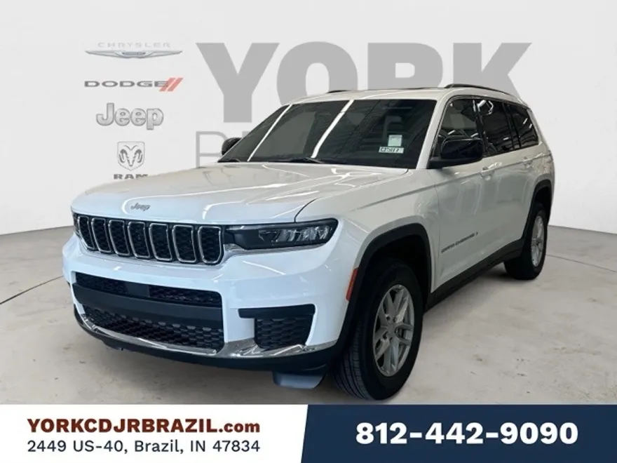 2025 Jeep Grand Cherokee Laredo photo 1