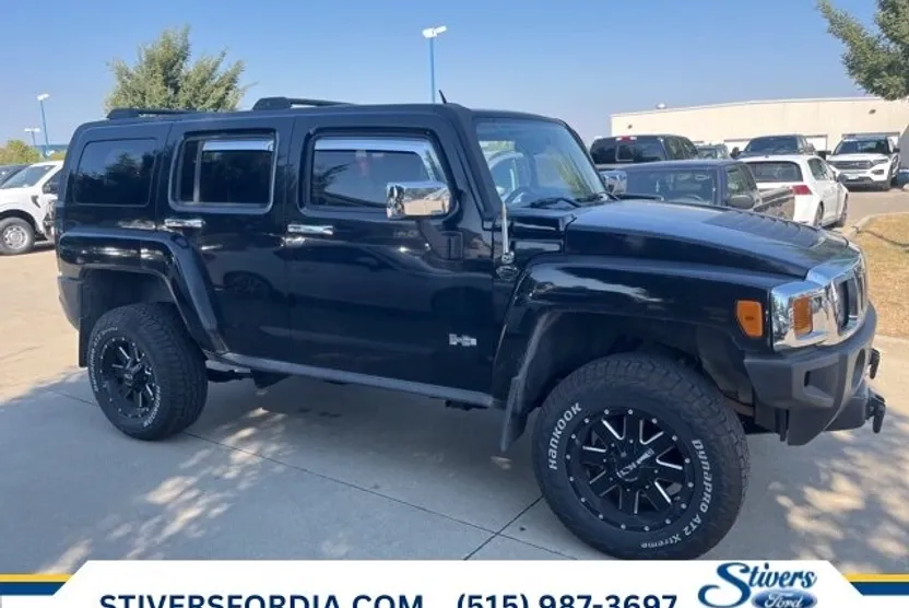 2007 Hummer H3 Luxury photo 1