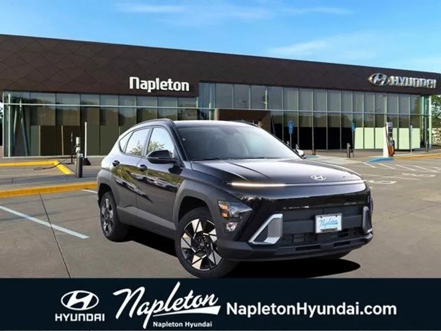 2025 Hyundai Kona SEL photo 1