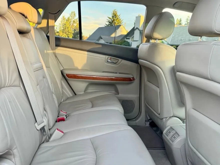 2004 Lexus RX 330 photo 1
