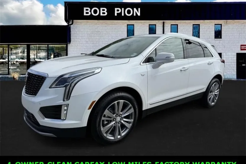2025 Cadillac XT5 Premium Luxury photo 1