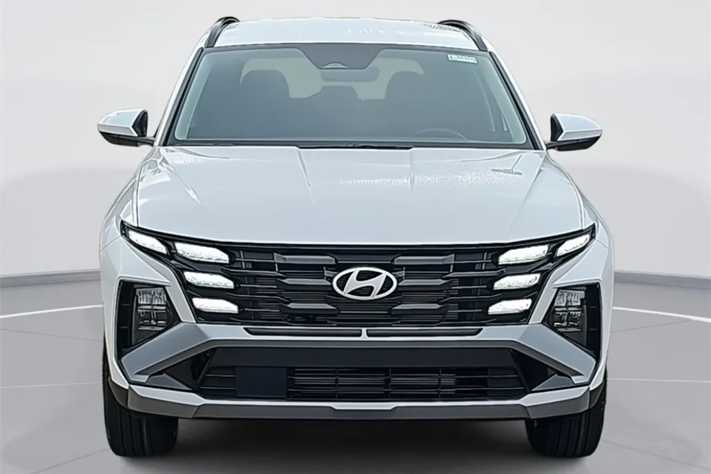 2025 Hyundai Tucson SEL photo 1