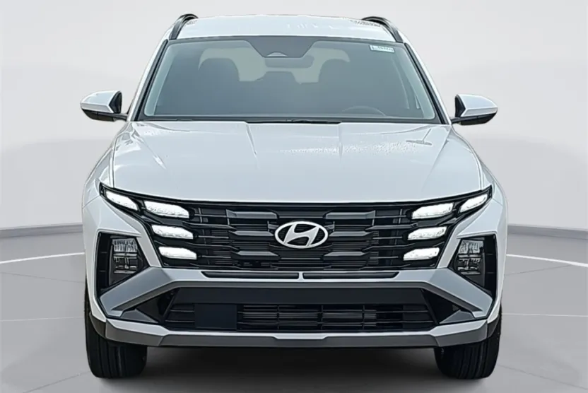 2025 Hyundai Tucson SEL photo 1