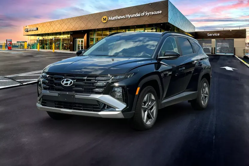 2025 Hyundai Tucson SEL photo 1
