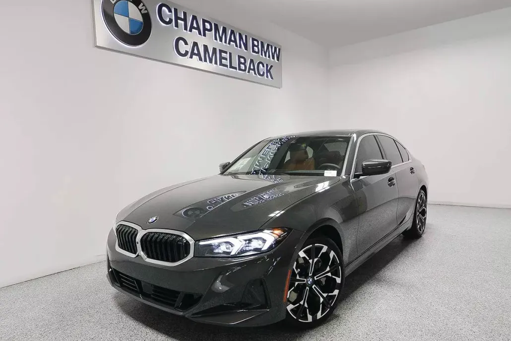 2025 Bmw 330i photo 1