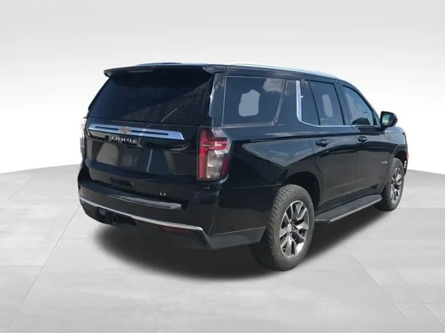 2021 Chevrolet Tahoe LT photo 1