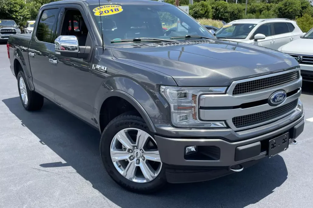2018 Ford F-150 Platinum photo 1