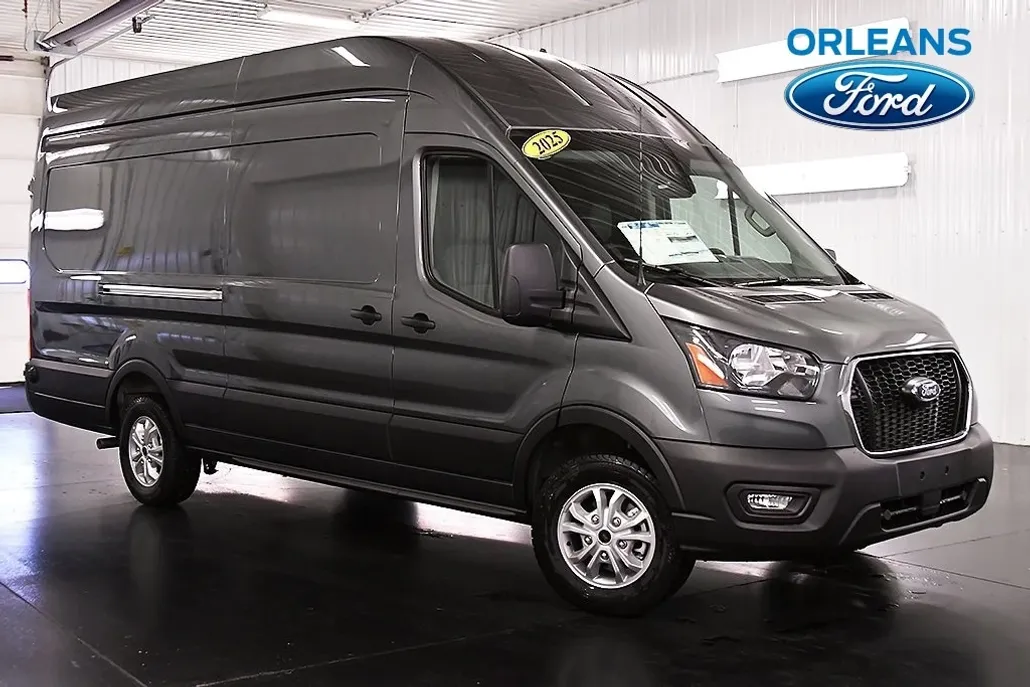 2025 Ford Transit photo 1