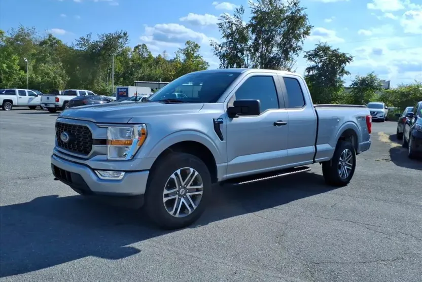 2021 Ford F-150 XL photo 1