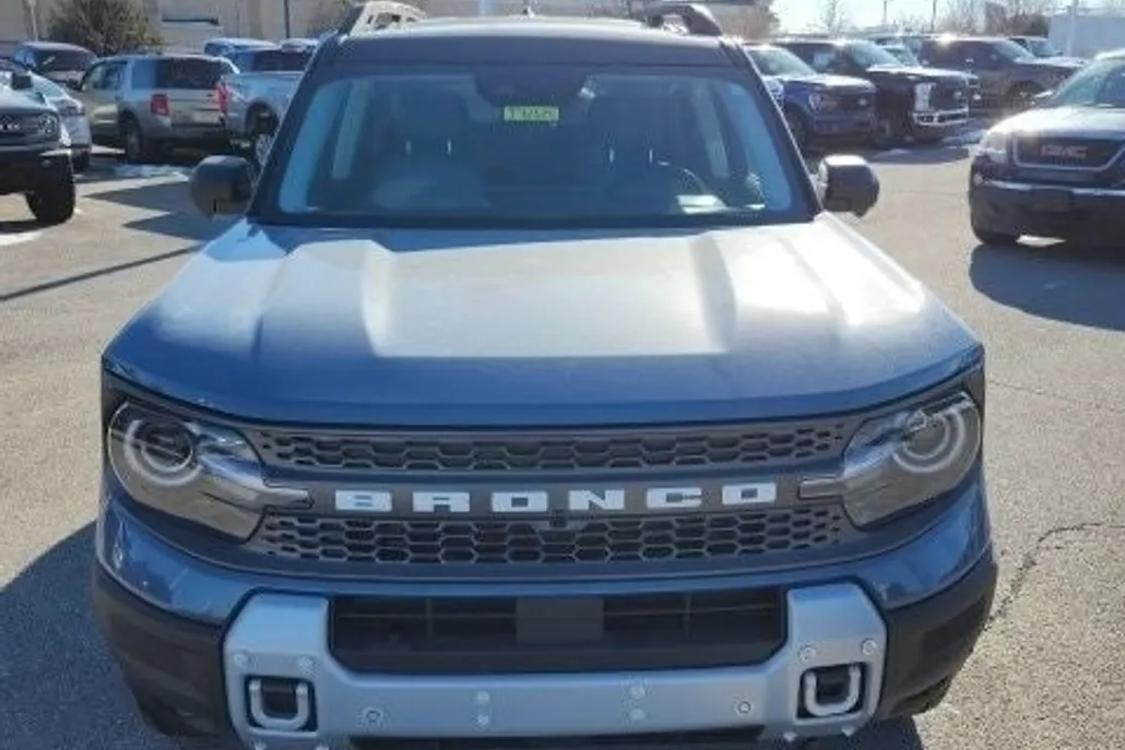 2025 Ford Bronco Sport Badlands photo 1