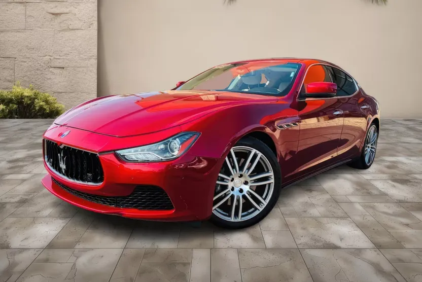 2015 Maserati Ghibli photo 1