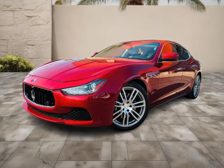2015 Maserati Ghibli photo 1