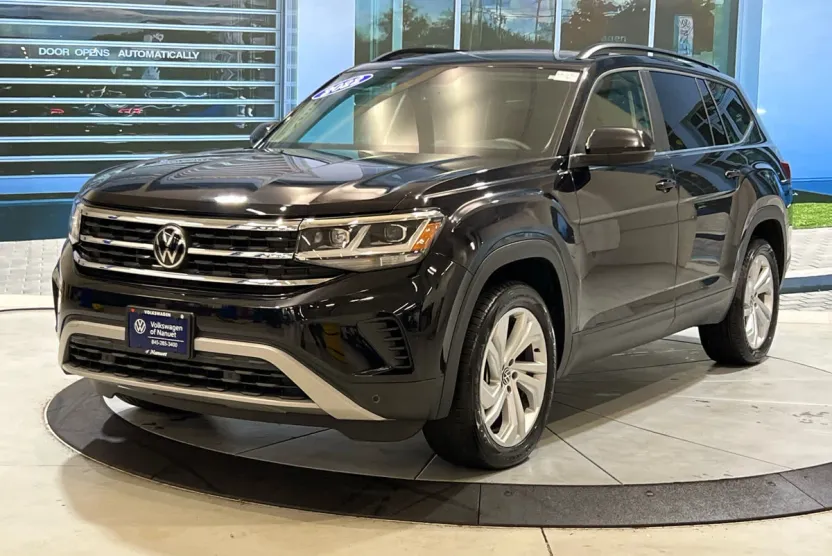 2022 Volkswagen Atlas V6 SE Technology photo 1