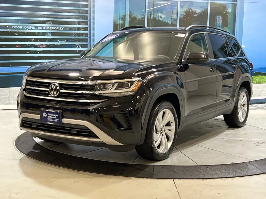 2022 Volkswagen Atlas V6 SE Technology photo 1