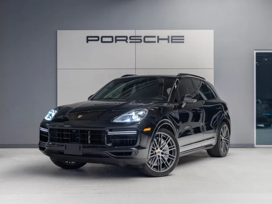 2021 Porsche Cayenne Turbo photo 1