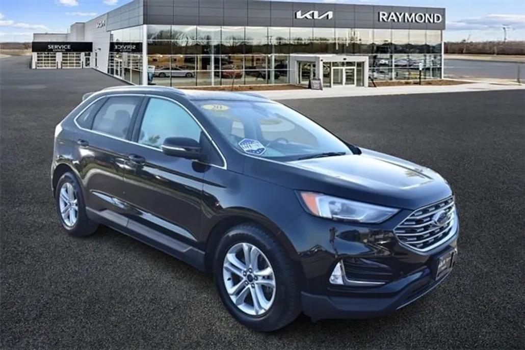 2020 Ford Edge SEL photo 1