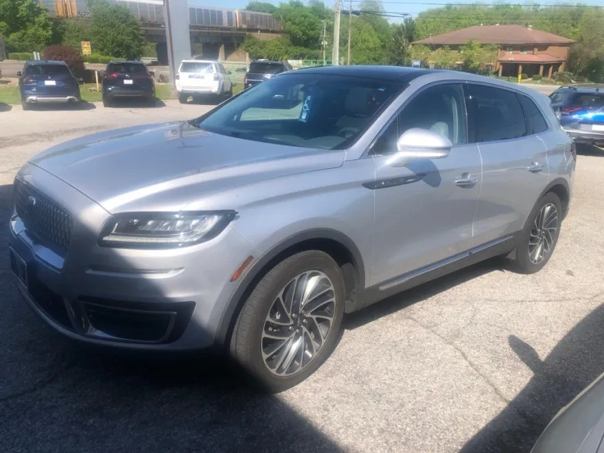 2019 Lincoln Nautilus Reserve photo 1