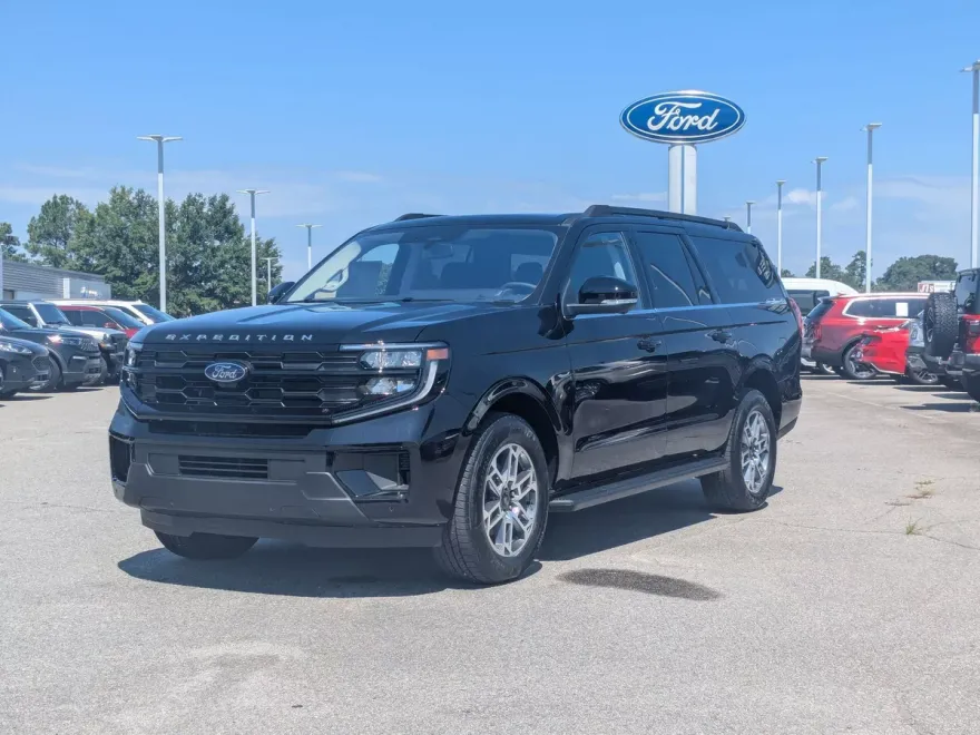 2025 Ford Expedition MAX photo 1