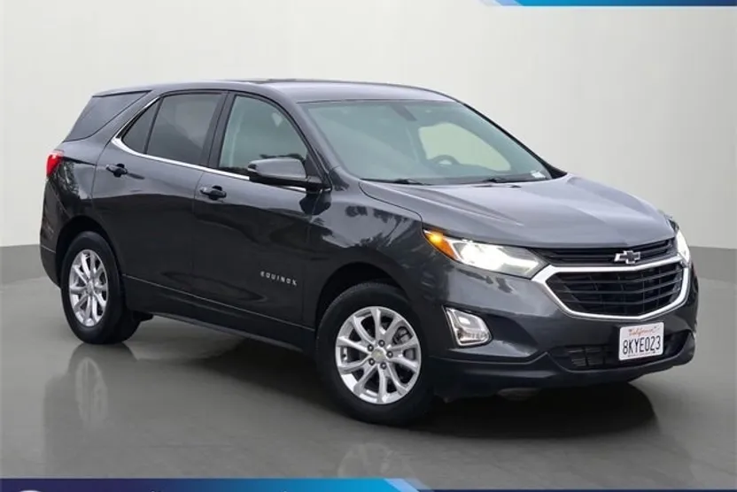 2019 Chevrolet Equinox LT photo 1