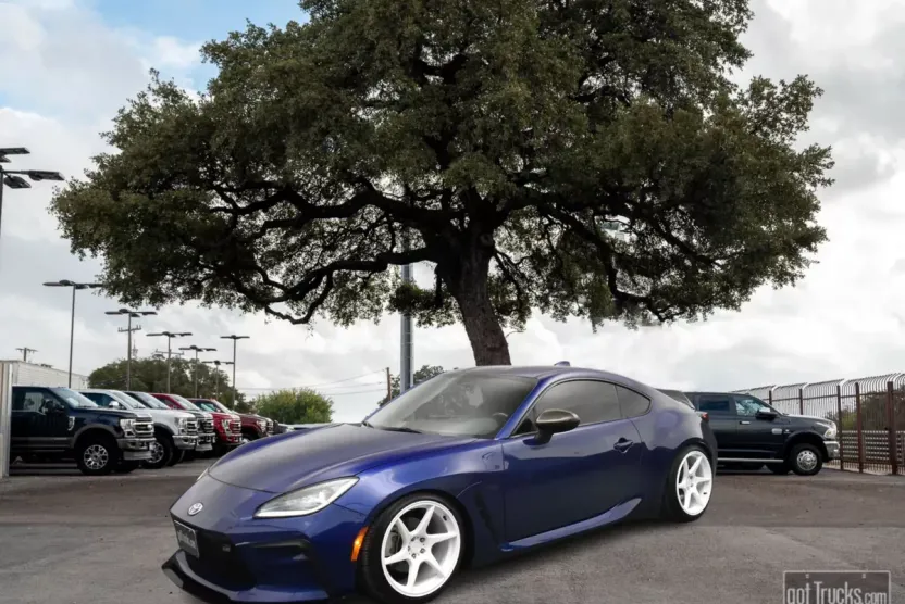 2023 Toyota GR86 photo 1