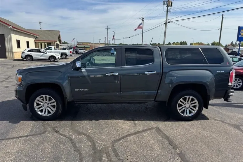 2017 Gmc Canyon SLT photo 1