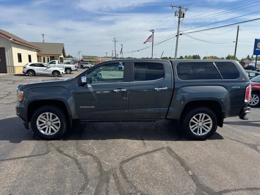 2017 Gmc Canyon SLT photo 1