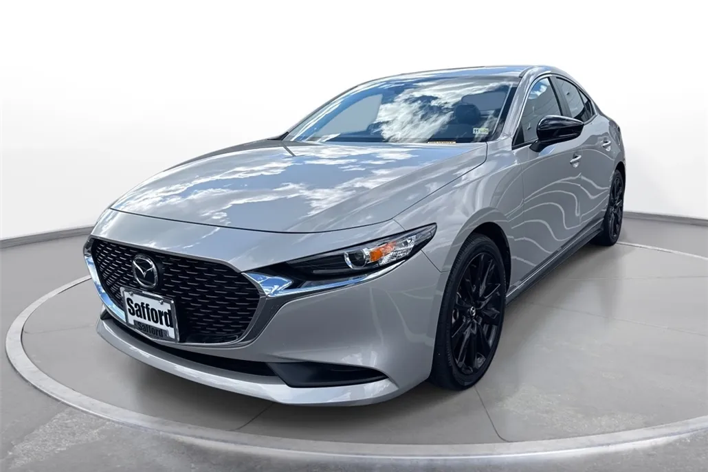 2025 Mazda Mazda3 2.5 Select Sport photo 1