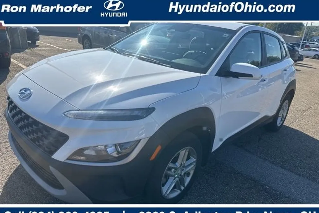 2023 Hyundai Kona SE photo 1