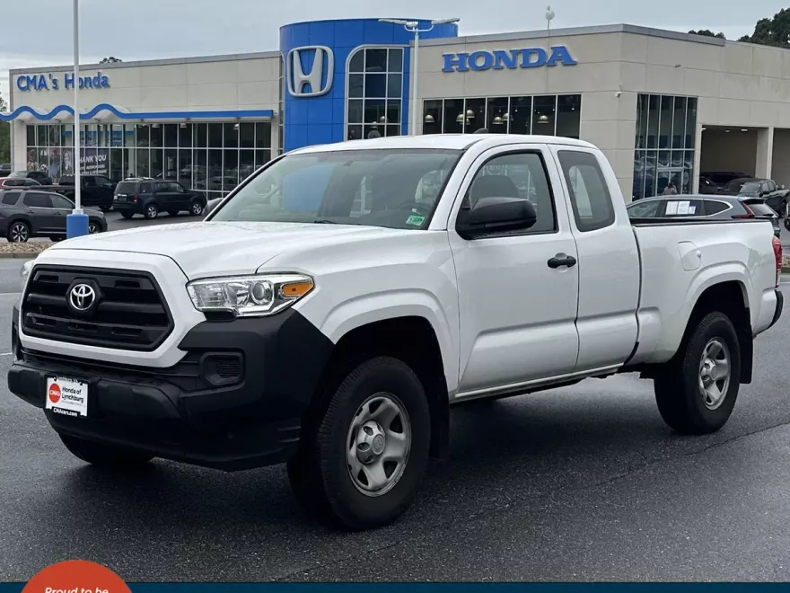 2016 Toyota Tacoma SR5 photo 1