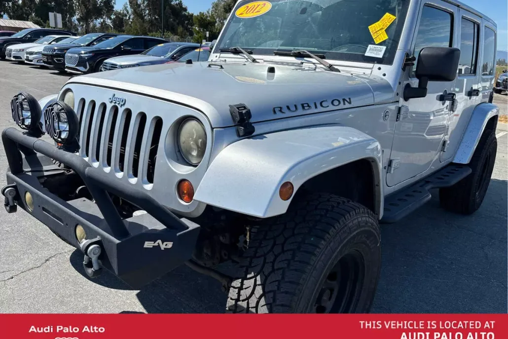 2012 Jeep Wrangler Unlimited Rubicon photo 1