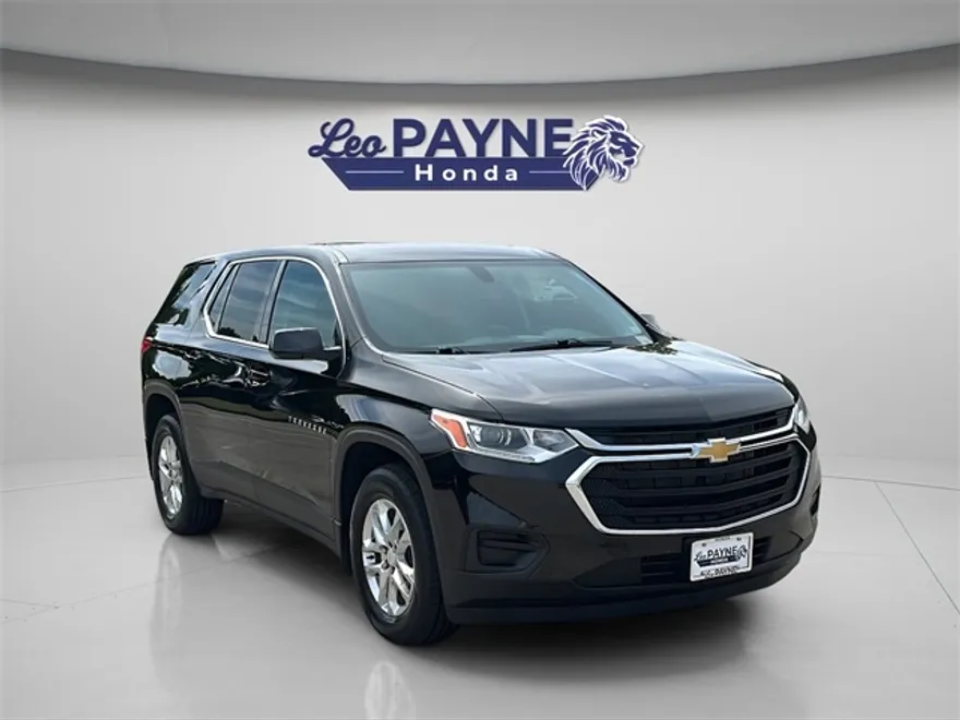 2020 Chevrolet Traverse LS photo 1
