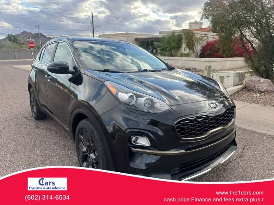 2020 Kia Sportage S photo 1