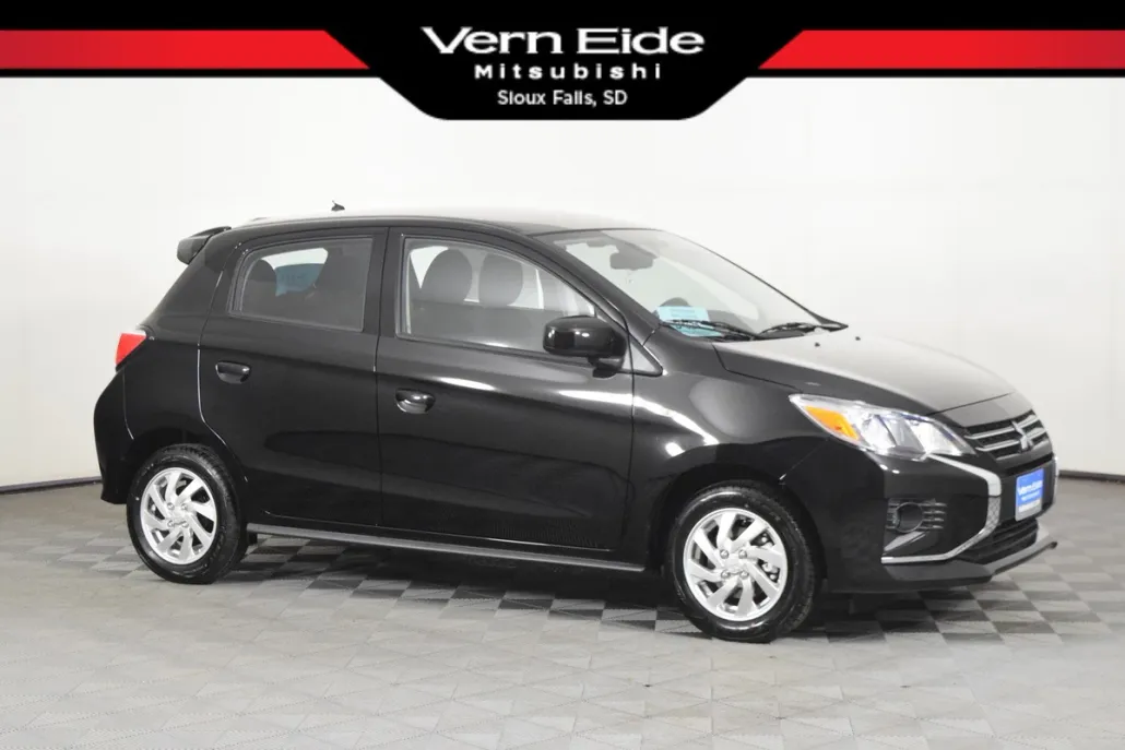 2024 Mitsubishi Mirage LE photo 1