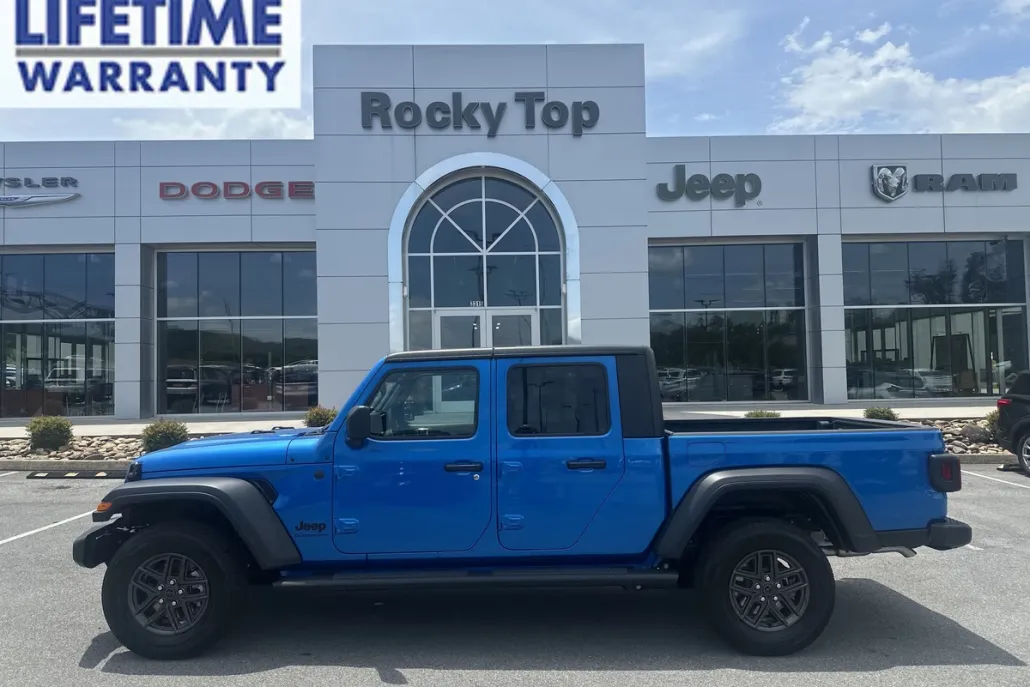 2025 Jeep Gladiator Sport S photo 1