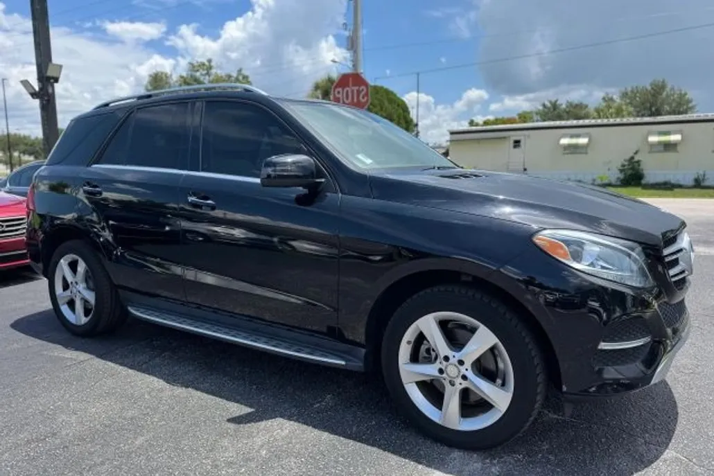 2016 Mercedes Benz GLE 350 photo 1